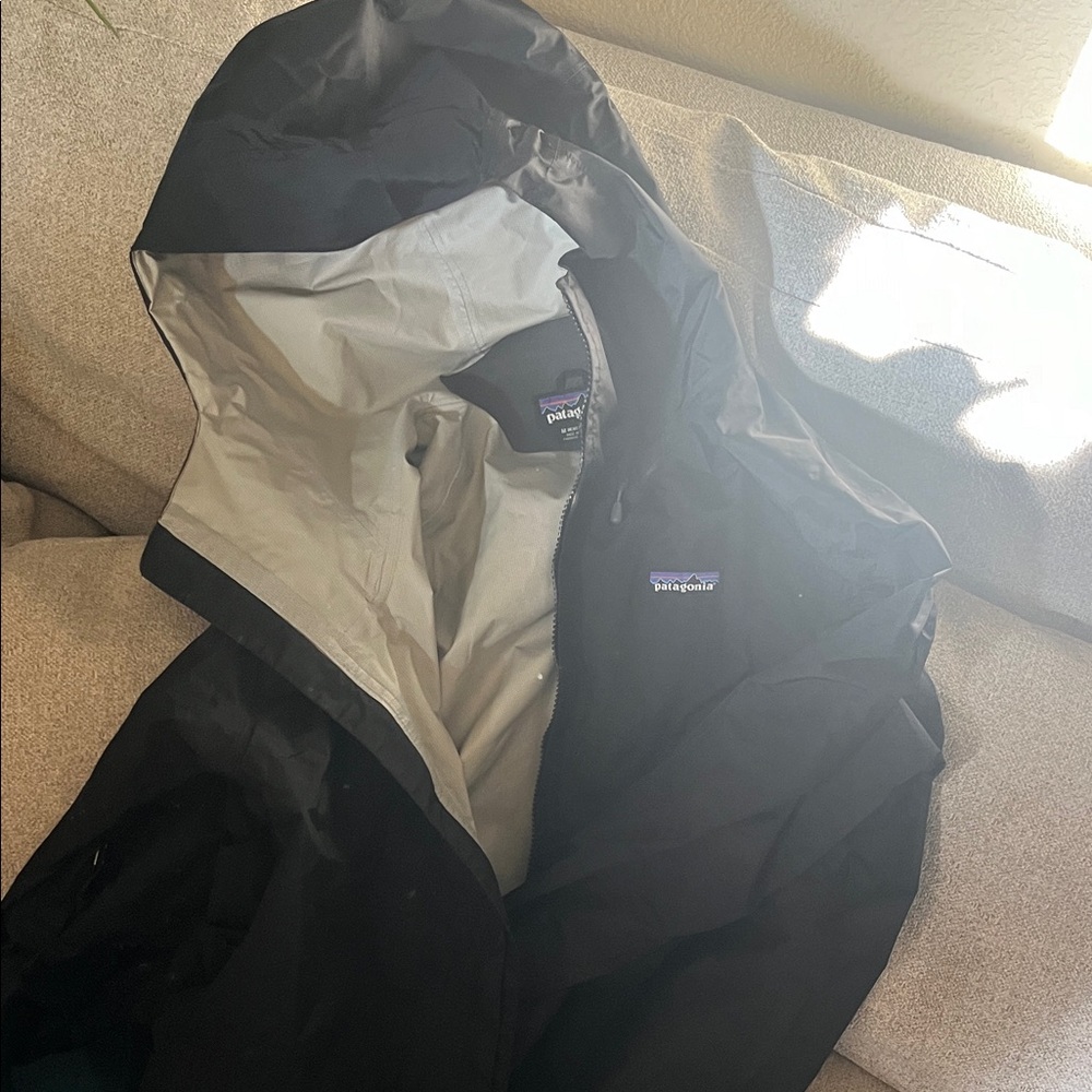 Patagonia Black and Gray Hooded Jacket